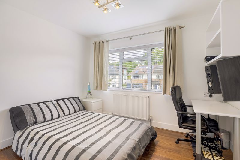 Bedroom - click for photo gallery